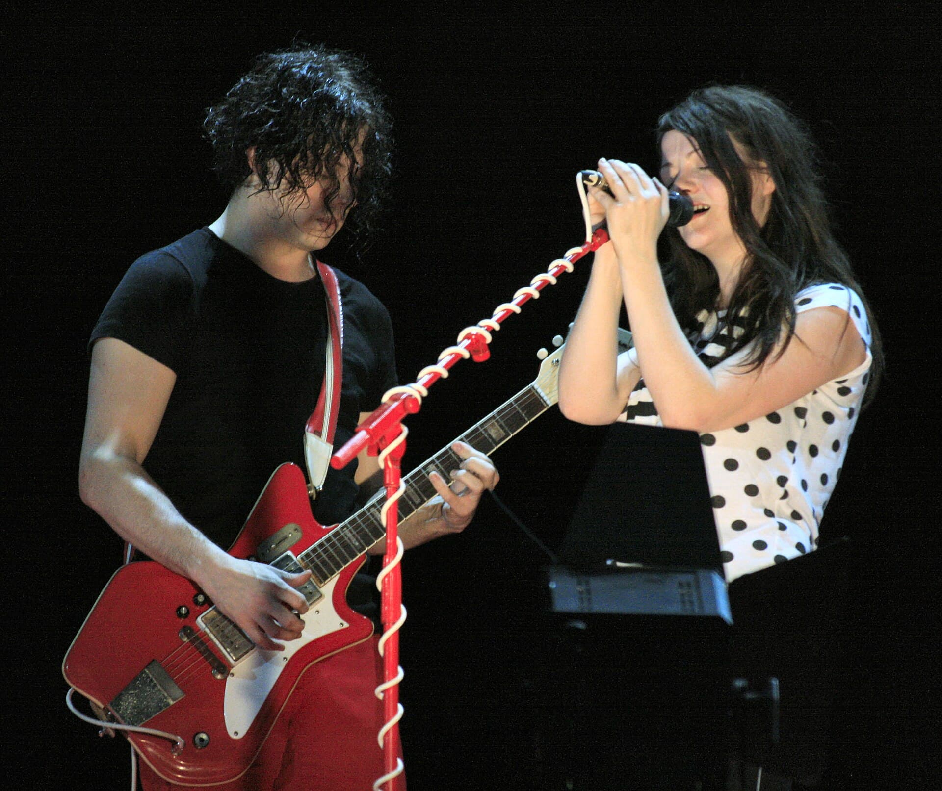 Jack White with The White Stripes