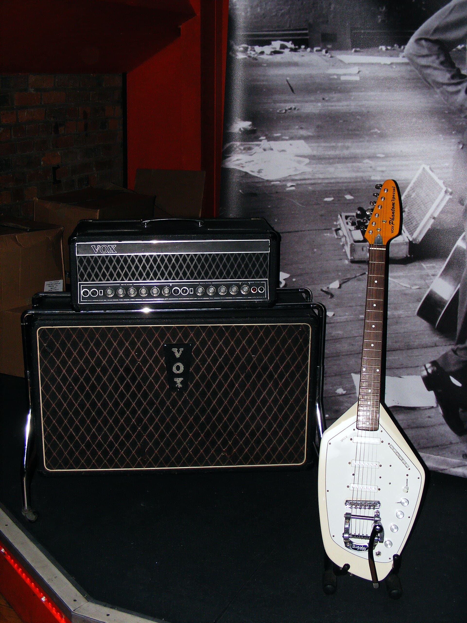 Joy Division exhibition (Ian Curtis's gear), Manchester 2010 — Commons has almost no free-license period band photos