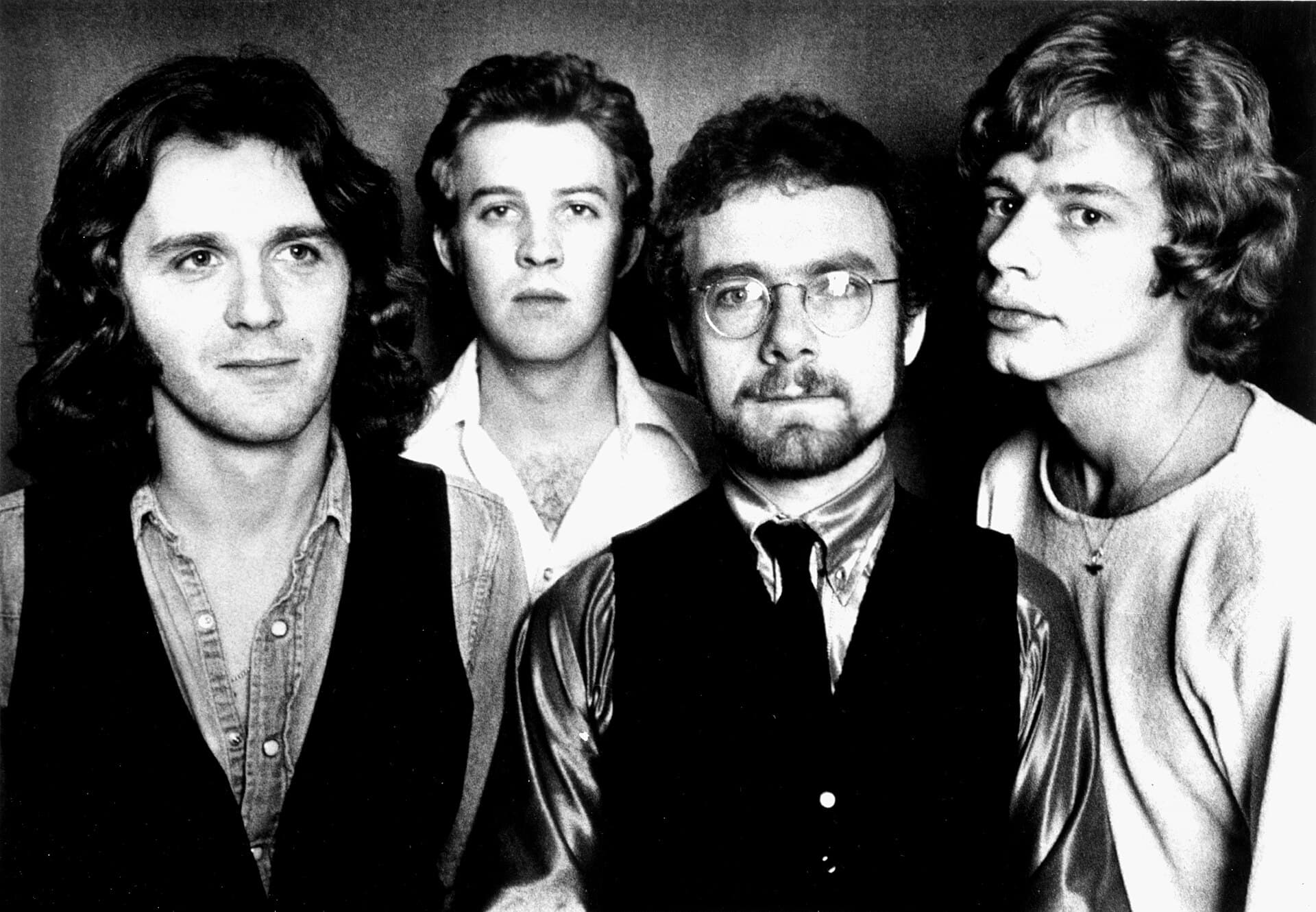 J. Wetton, D. Cross, R. Fripp and B. Bruford: King Crimson in a 1974 press photo. The lineup depicted lasted from 1972 to 1974. The photo was distributed by Atlantic Records, which