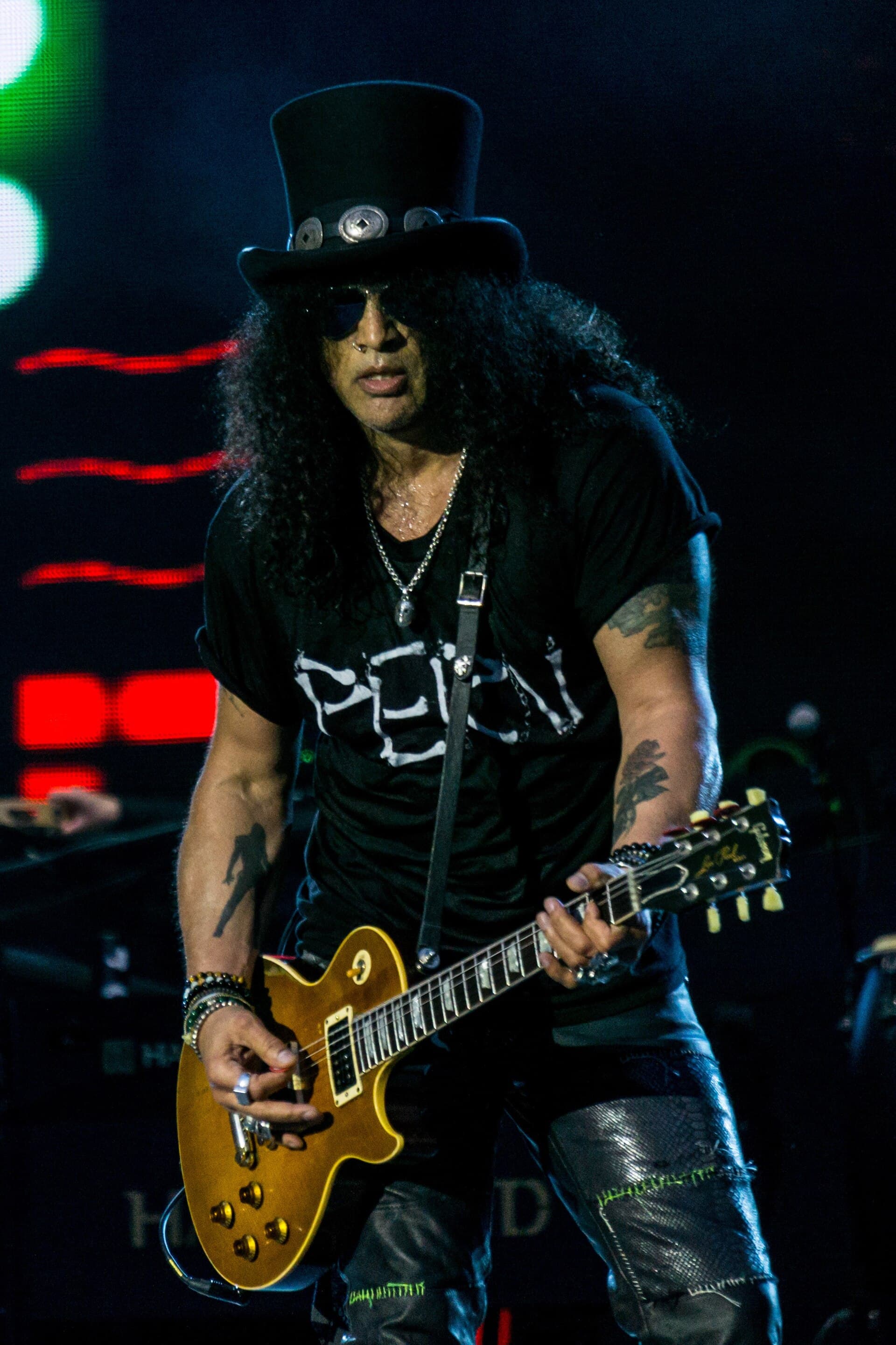 Slash, 2017