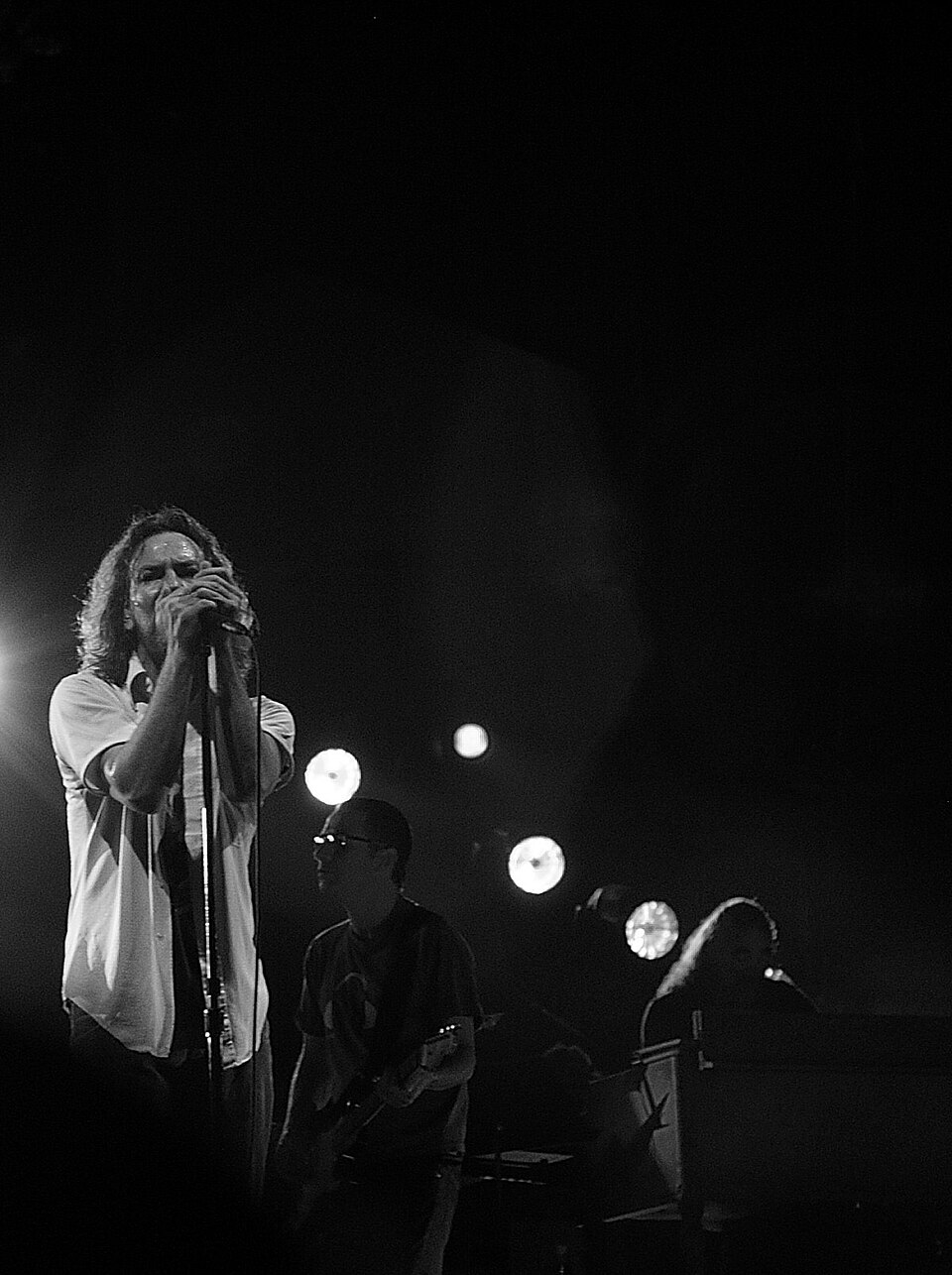 Eddie Vedder with Pearl Jam, Berlin, September 2006