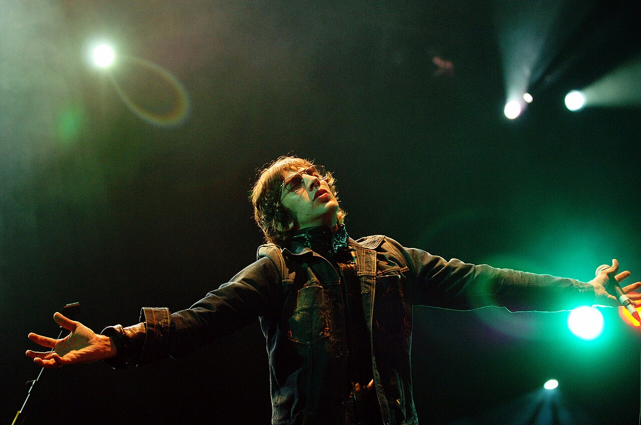 Richard Ashcroft performing, 9 July 2006